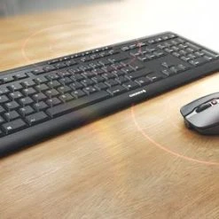 Promo ???? Cherry Stream Desktop Recharge Noir ???? -Logitech Shop c4744222 8aba 46b4 b6c1 fefa6dfbad73